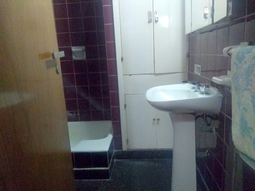 Imagen 20 de 30 de Departamento De 6 Ambientes Con Espacio Guardacoche Y Baulera En Venta En Caballito