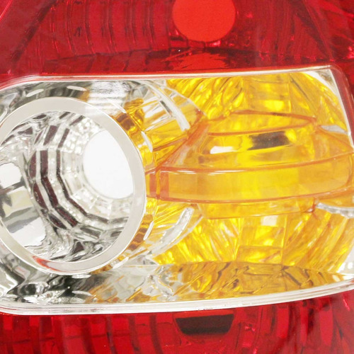Imagen 2 de 8 de Faro Siena 1.8 04/07 Trasero Exterior Fitam