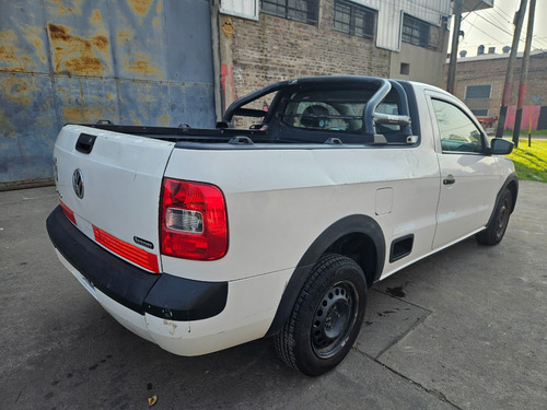 Volkswagen Saveiro 1.6 Gp Cs 101cv Aa+hd+safety