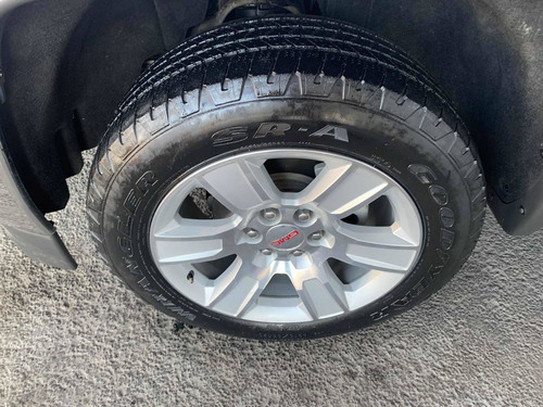 Imagen 14 de 14 de Gmc Sierra 5.4 Cab Reg At 4x4 2018