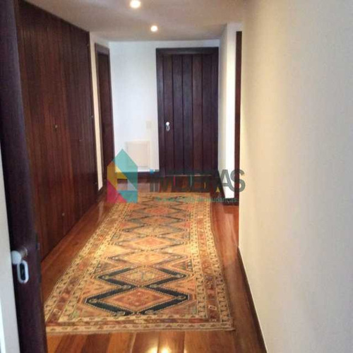Imagem 14 de 15 de Apartamento Na Lagoa Com 4 Vagas De Garagem!! - Cpap40131