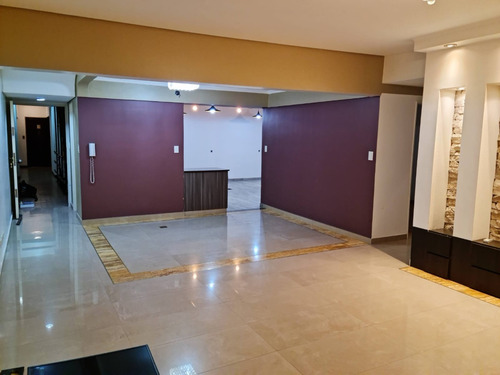 Departamento C/cochera 1 Piso Al Frente 3 Ambientes Almagro
