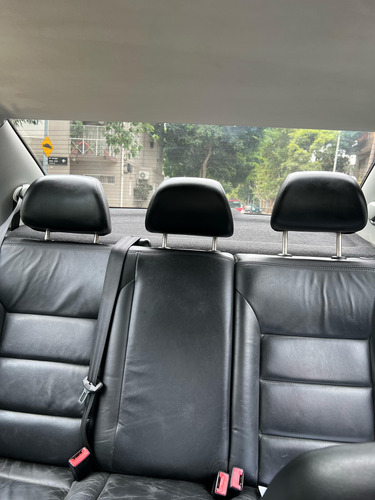 Volkswagen Bora 1.8 Highline T Tiptronic Cuero