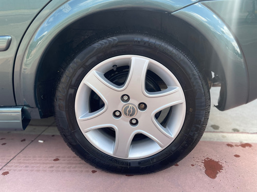 Chevrolet Astra 2.0 Advantage Flex Power Aut. 5p