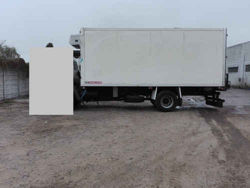 Imagen 14 de 15 de Furgón Caja Térmica Marca Ast-pra 6,30mt Y Equipo Frío