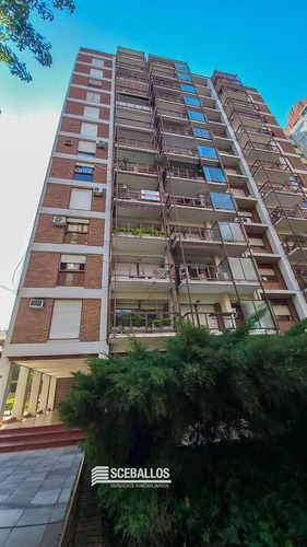 Venta Departamento 3 Amb. Con Cochera En Acassuso