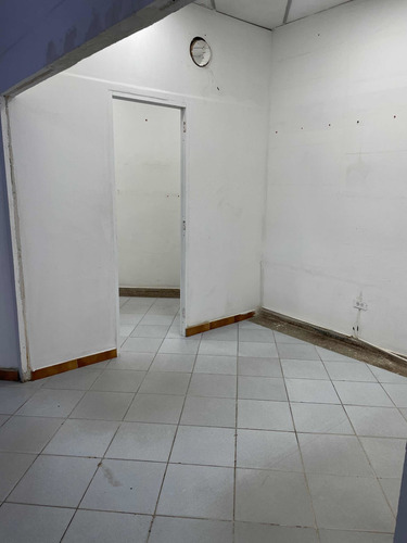 Imagen 6 de 7 de Vende Local Comercial En El Centro Comercial Caroní Plaza Alta Vista Puerto Ordaz