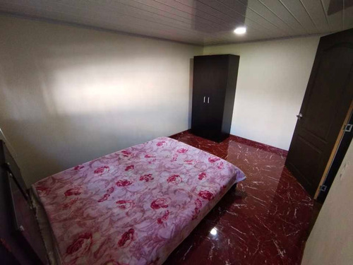 Imagen 8 de 28 de Venta De Casa Rentable 3 Casas En Una En Villa Alsacia Bogota