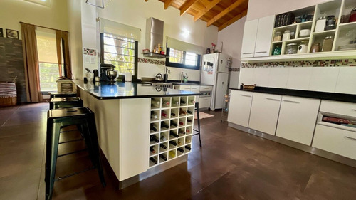 Venta Casa 6 Ambientes Con Pileta En Gral Belgrano