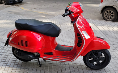 Imagen 2 de 5 de Vespa 300 Gts Super