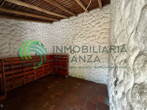 Lote En Venta En El Llanito. Cod V61645