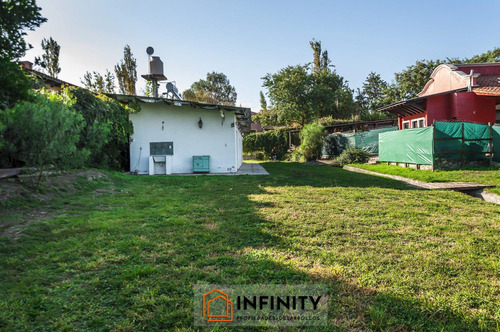 Venta Casa En La Almudena