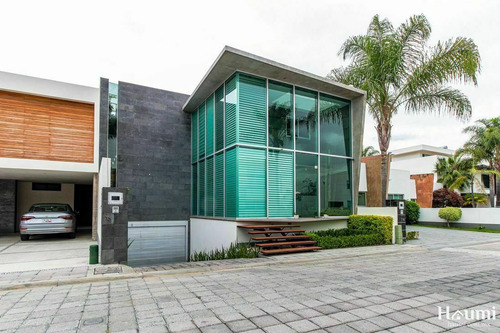 Imagen 1 de 29 de Casa En Venta En Ex-hacienda La Carcaña , Carcaña