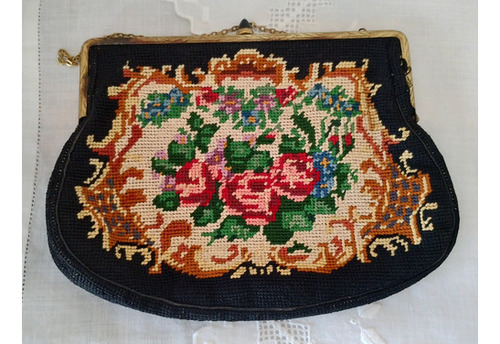 Antigua Cartera Petit Point 