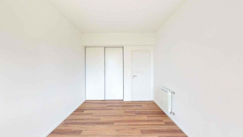 Imagen 12 de 15 de Departamento Venta -3 Dormitorios-2 Baños-127mts2 Totales-cochera - La Plata