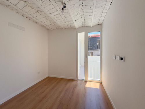 Casa De Pasillo Con 3 Dormitorios Más Quincho Y Terraza Con Parrillero