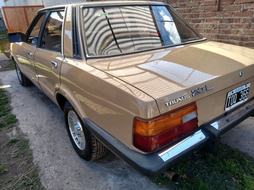 Imagen 2 de 15 de Ford Taunus 2.0 L Taunus 2.0 L