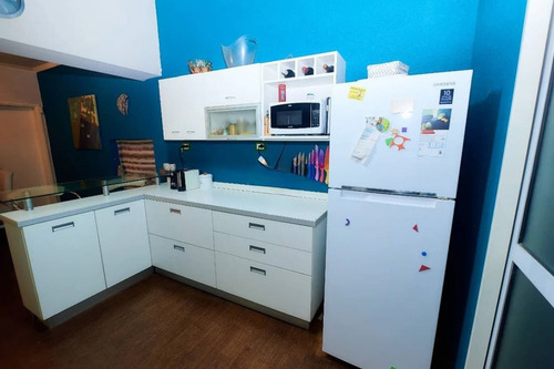 Excelente Casa Con Oficina Independiente Al Frente. Quilmes