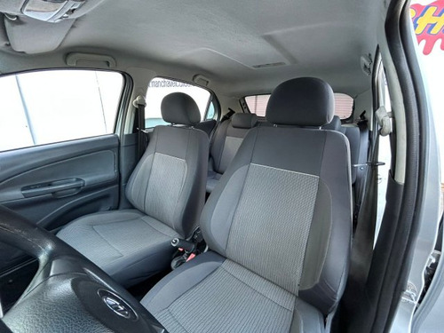 Volkswagen Gol Gol 1.6 MI 8V FLEX 4P MANUAL G.VI