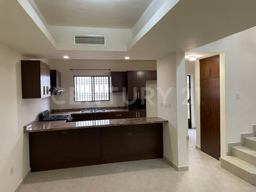 Imagen 5 de 30 de Casa Nueva En Renta, Frente A Área Verde, Villas Del Renacimiento.