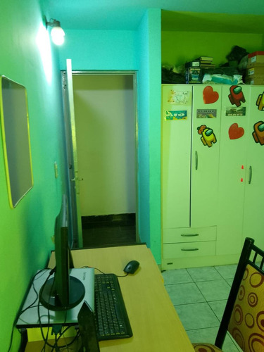 Departamento En Venta - 3 Dormitorios 1 Baño - Cochera - 67mts2 - Merlo