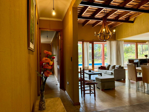 Casa En Venta 5 Ambientes - Zona Alamos - Pinamar Norte