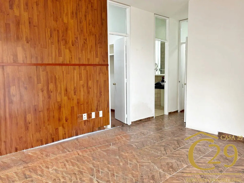 Departamento En Venta En Hacienda De Las Palmas