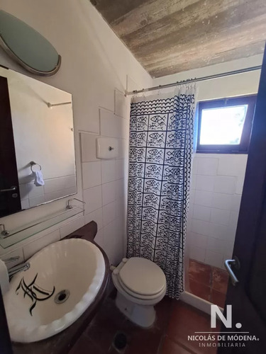 Casa A La Venta De 3 Dormitorios En Punta Del Este Con Un Magnífico Terreno De 1400 Mts2
