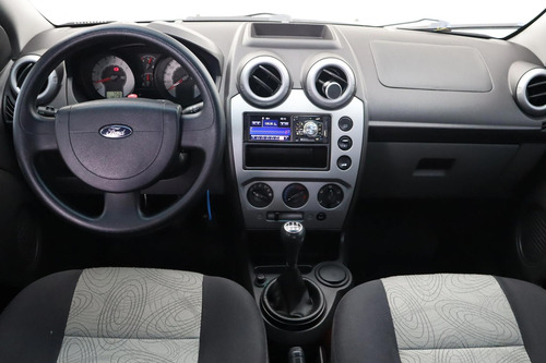 Ford Fiesta FIESTA SED. 1.6 8V FLEX 4P