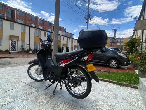 Única Dueña,dos Cascos Dos Impermeables Soat Y Tecnomecánica