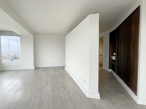 Departamento Full Remodelado En Venta En Vitacura / Vistas