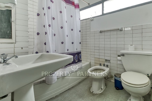 Propiedad Comercial En Arriendo En Plena Costanera