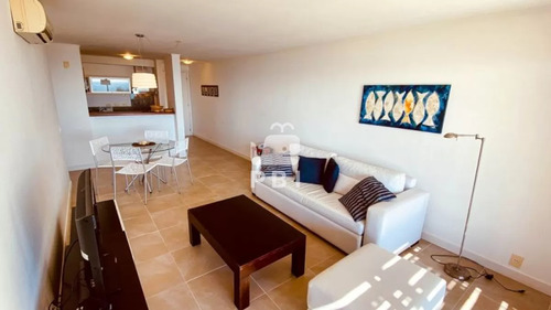 Apartamento En El Lomo De La Ballena 1 Dormitorio - Quartier Punta Ballena - Ref : Pbi110