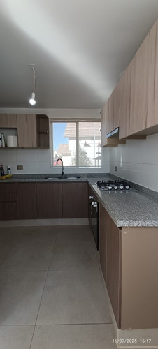 Hermosa Casa En Arriendo Asiii, Linderos Buin.