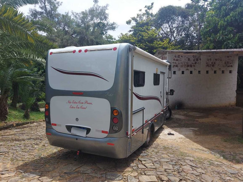 Imagem 5 de 9 de Mercedes Benz