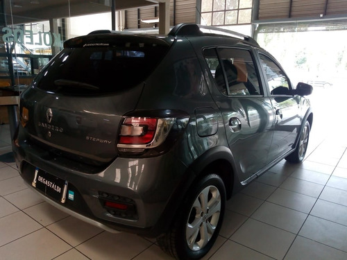 Imagen 5 de 11 de Renault Sandero Stepway Privilege