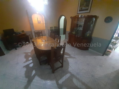 Rah 25-15807 Lista Para Negociar Espectacular Casa En Venta Ubicada En La Pedrera Lista Para Mudarse