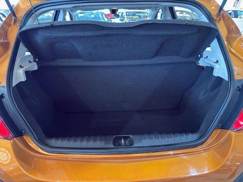 Chevrolet Onix 1.4 Mpfi Activ 8v Flex 4p Aut