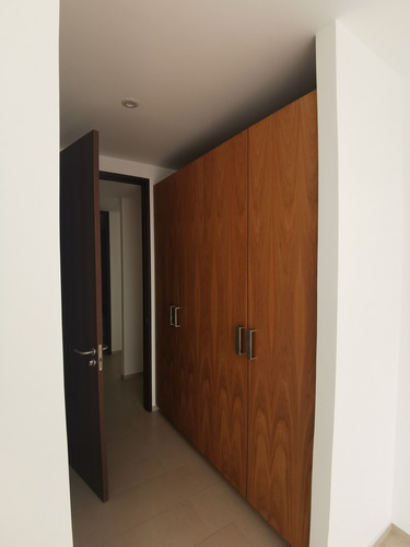 Imagen 10 de 17 de Remate! Departamento En Latitud, Centro De Querétaro