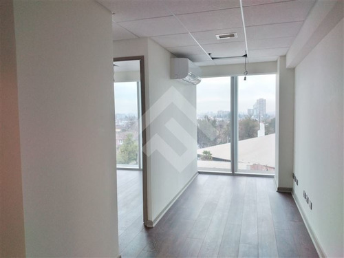 Imagen 1 de 7 de Oficina En Venta En Las Condes