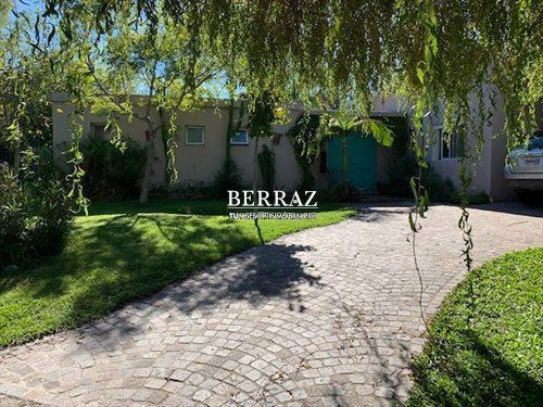Imagen 1 de 8 de Casa Venta Santa Maria De Tigre - Tigre