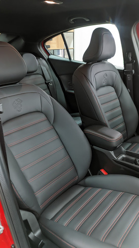 Fiat FASTBACK 1.3 Abarth T270 At6