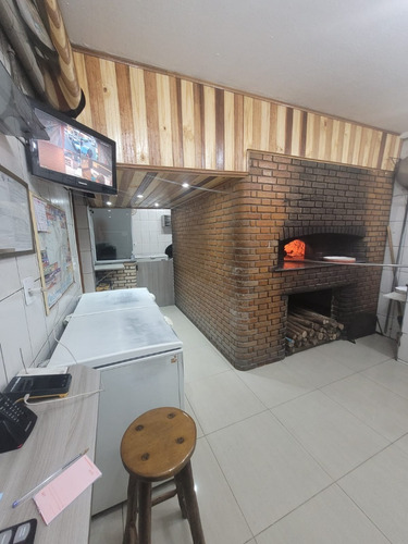 Imagem 12 de 14 de Passo O Ponto Pizzaria Completa