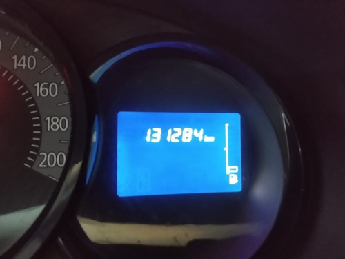 Imagem 9 de 10 de Renault Sandero Expression 2016