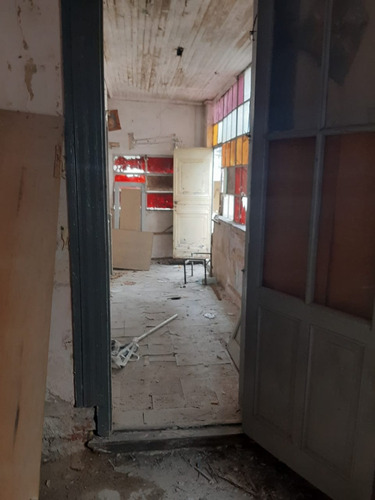 Casa Antigua, Terreno Ideal Para Construir.
