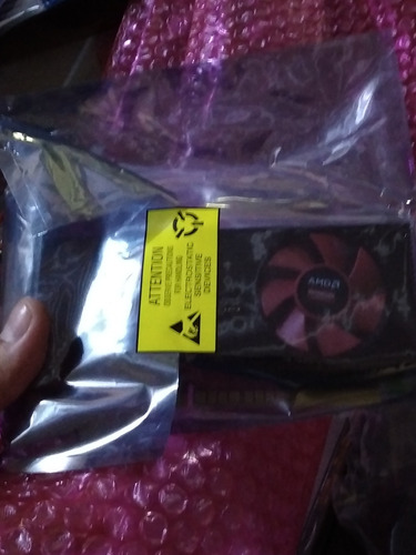 Imagen 3 de 3 de Tarjeta De Vídeo Ati R5 430 1gb Gddr5