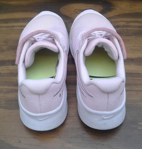 Zapatillas Nike Star Runner 2.0 Niña. Talle 28