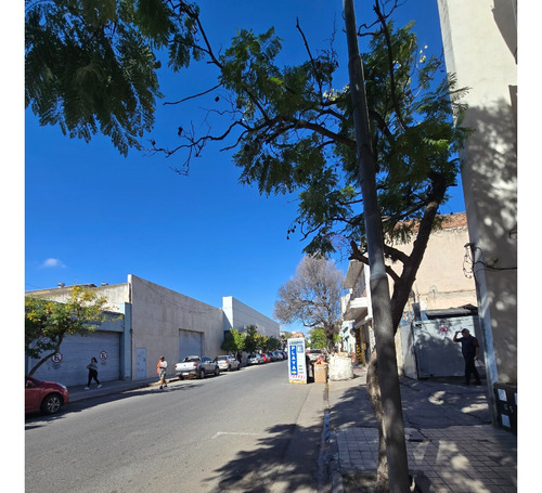 Venta De Departamento 1 Dormitorio Bº Centro A 200 Mts De Av. Humberto 1º