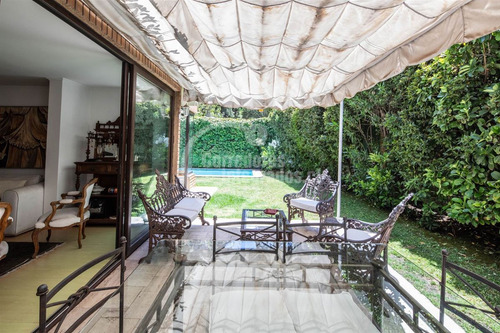 Lindo E Impecable Dpto Con Jardin Y Piscina Propia