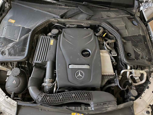 Mercedes-benz Clase C 2.0 C250 Avantgarde 211cv At Mod 2017